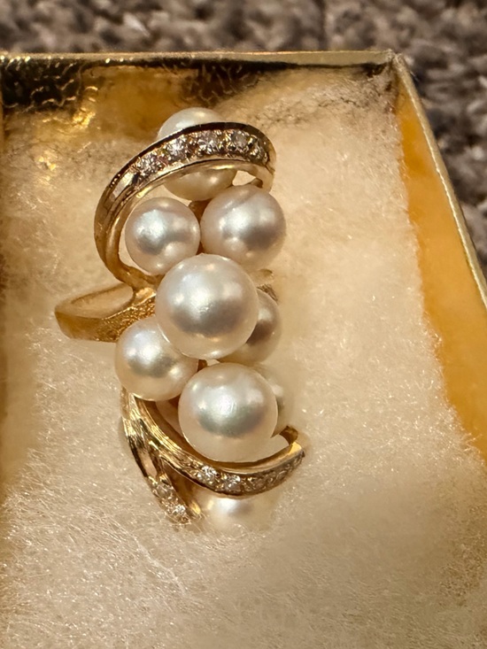 Ben Bridge Jewelry - 14k Gold Pearl Diamond Cluster Cocktail Ring - White Pearls